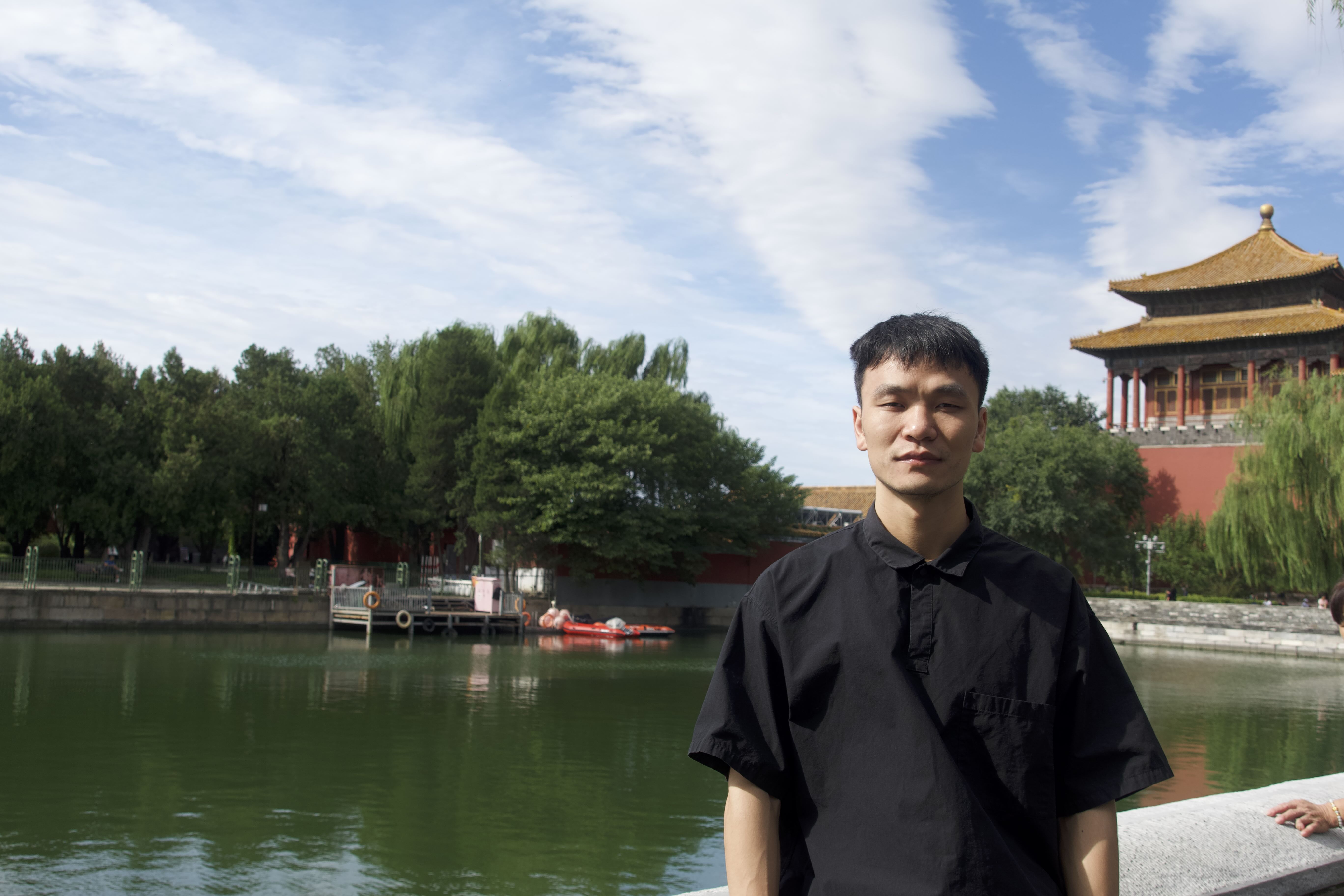 https://media.wuguipeng.com/image/2024/09/b7526a100ca21565b9046a1a2a69cbfb00ef76fa.jpeg